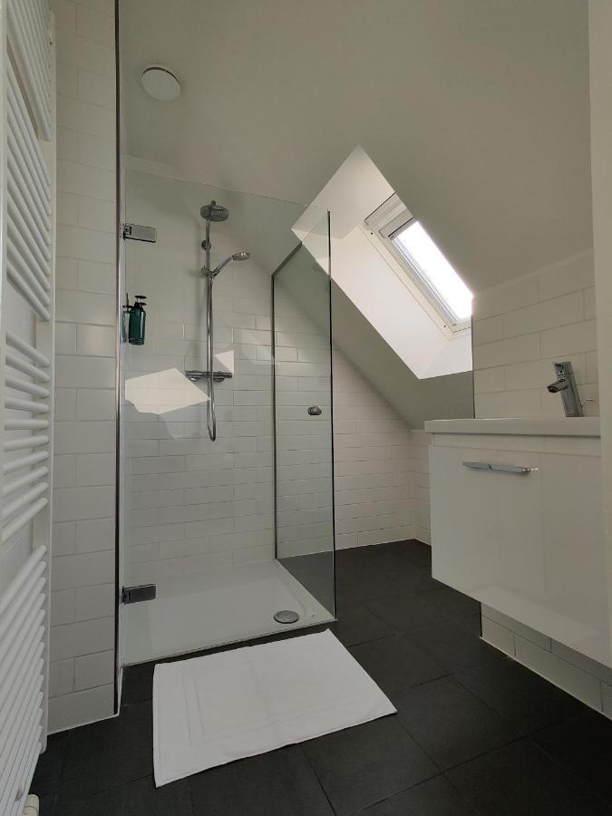 Beautiful 3-Bedroom - 3-Bathroom Appartment Pendula Брюгге Екстер'єр фото